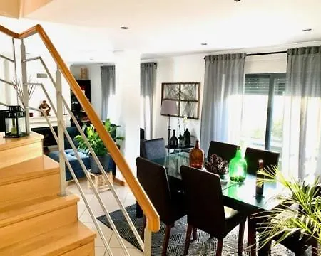 Duplex With A View * Santana